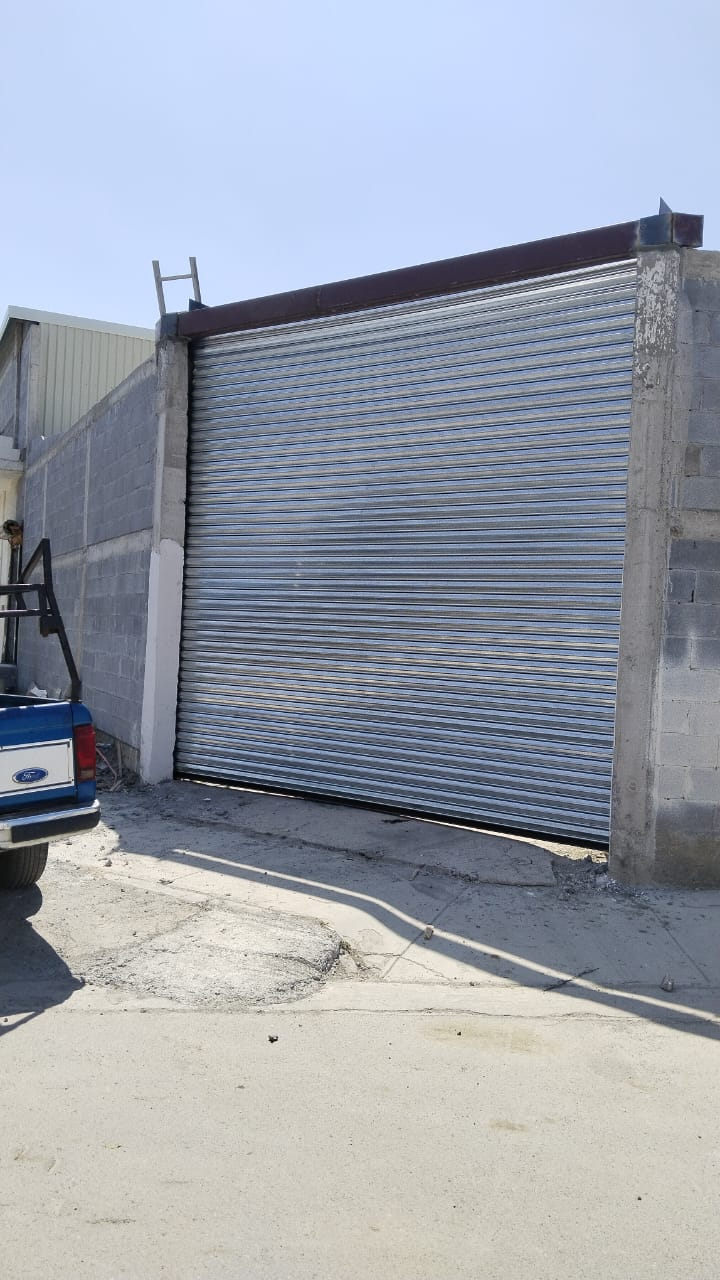 Trabajo de cortinas metálicas realizado por Cortinas Metálicas Monterrey